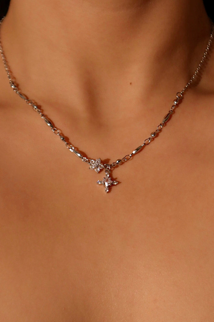 Silver Flower Diamond Clover Necklace