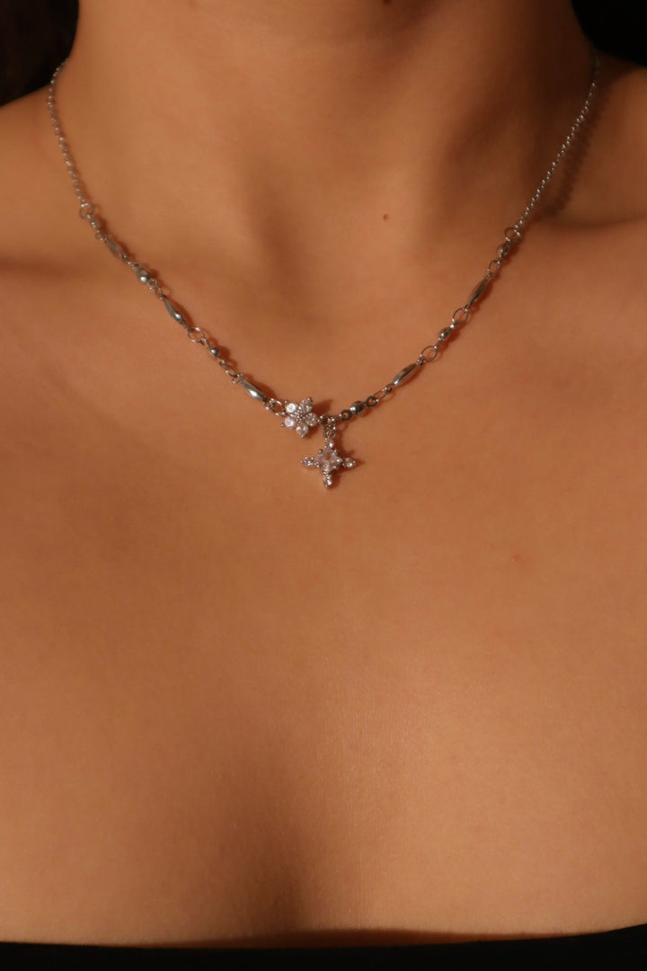 Silver Flower Diamond Clover Necklace
