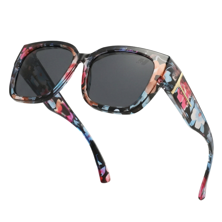 Vivienne Fit-Overs