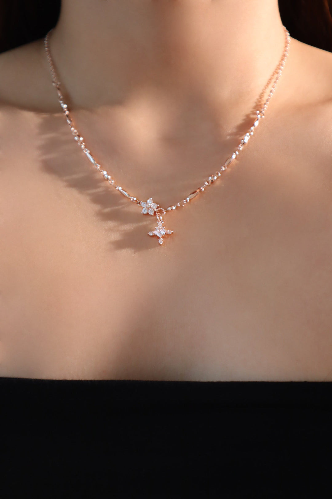 Rose Gold Flower Diamond Clover Necklace