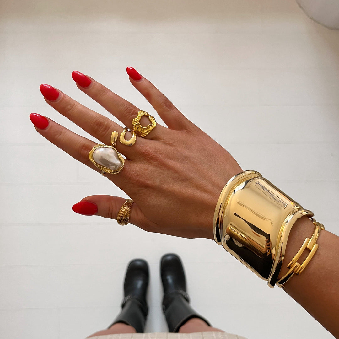 Gold Liquid Clip Ring